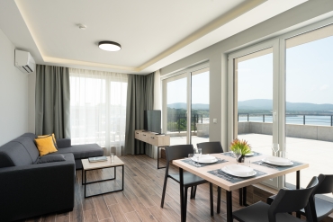 Deluxe two bedroom apartment